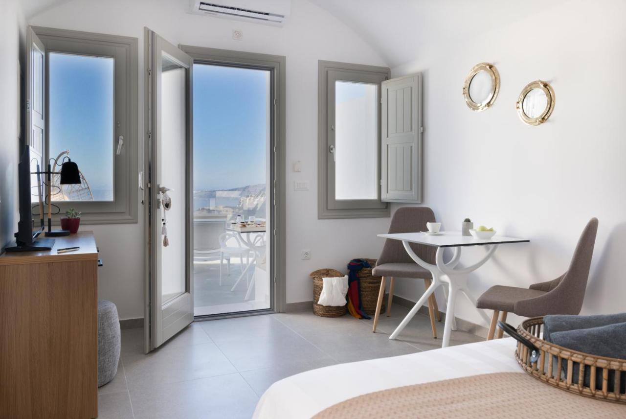 Symphony Suites Santorini Pýrgos 外观 照片